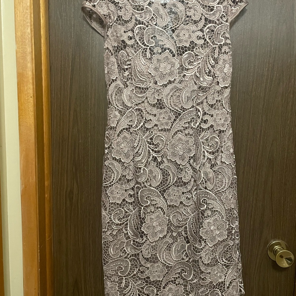 Adrianna Papell size 6 evening dress.